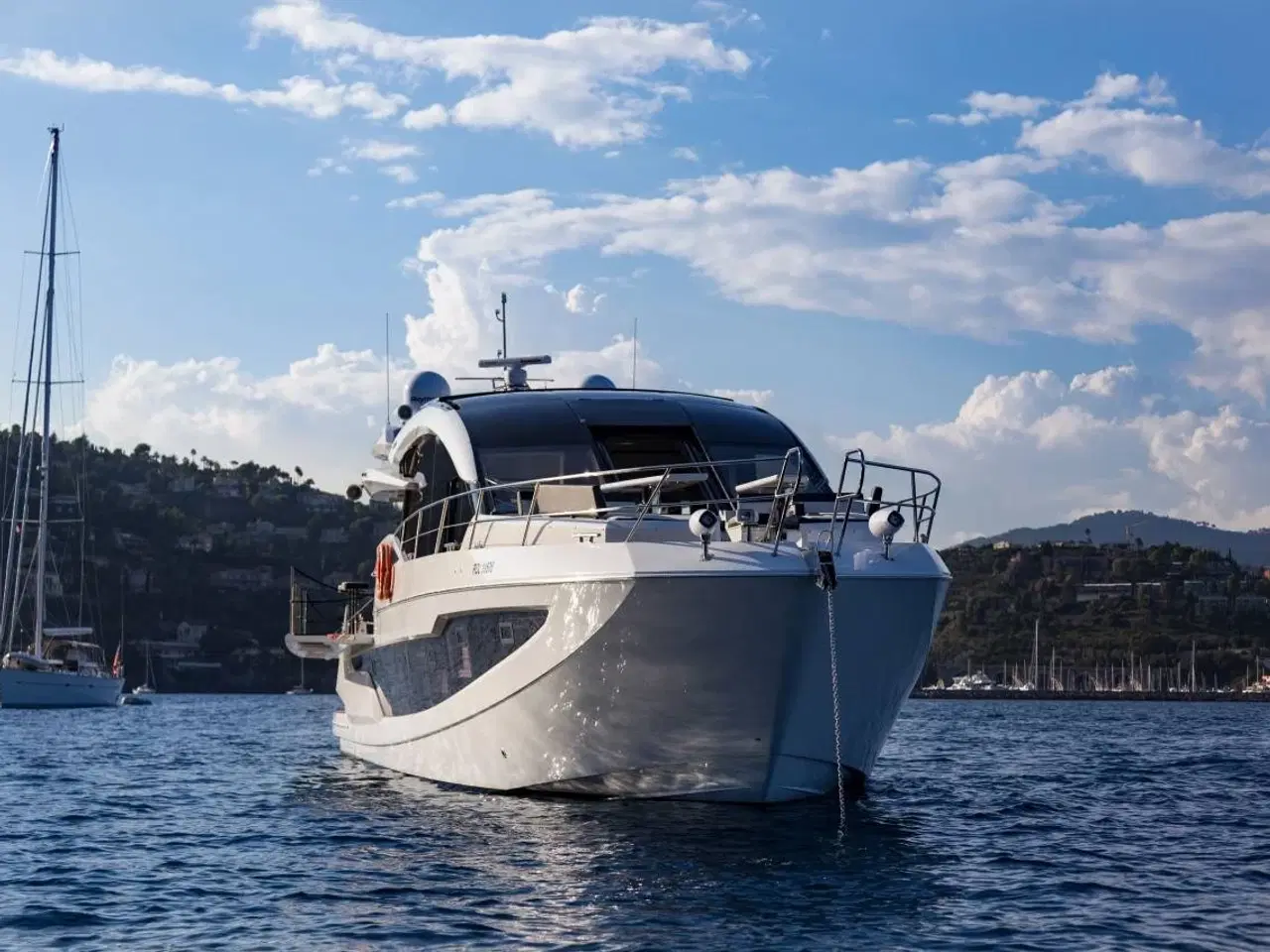 Billede 2 - Galeon 650 SKYDECK