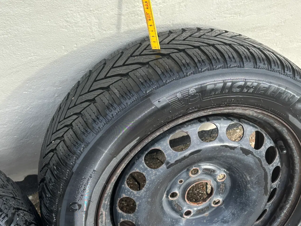 Billede 2 - Michelin Alpin 6, 205/55R16, 5x112