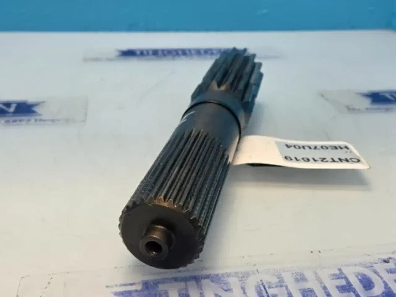 Billede 18 - John Deere 6300 Drivaksel L77516