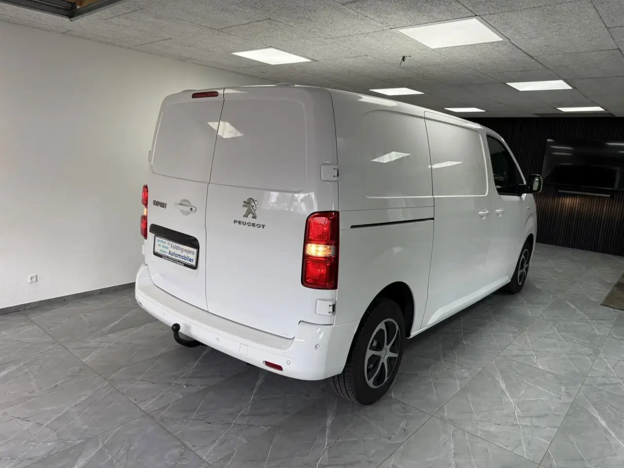 Billede 4 - Peugeot Expert L2 2,0 BlueHDi Premium EAT8 122HK Van 8g Aut.