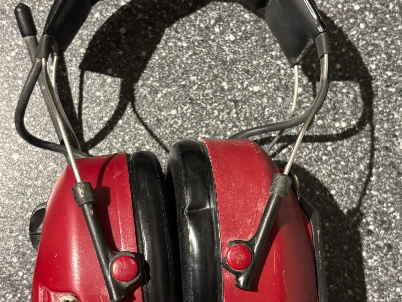 Billede 1 - Peltor høreværn m. FM/AM radio 