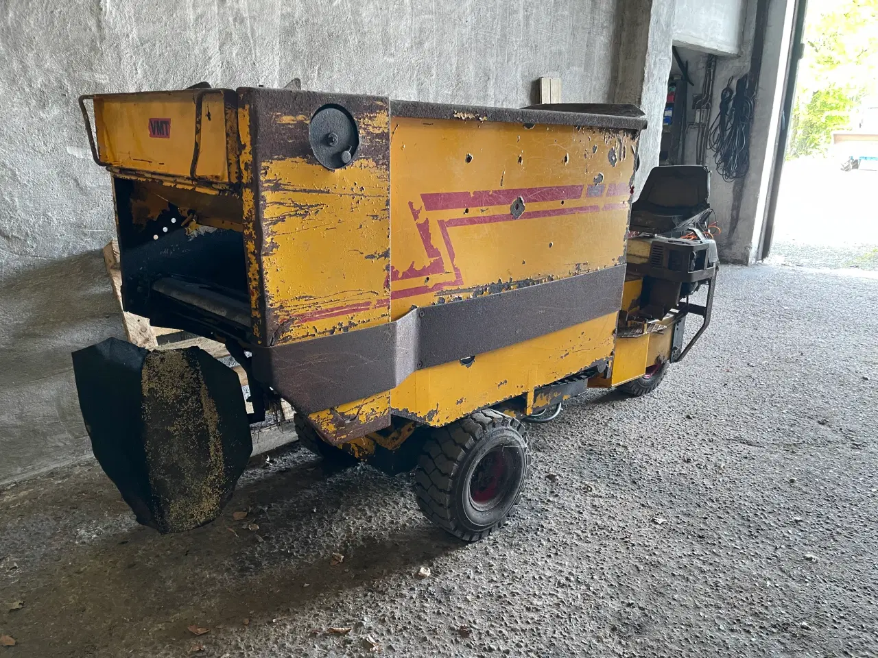 Billede 2 - VMT fodertruck
