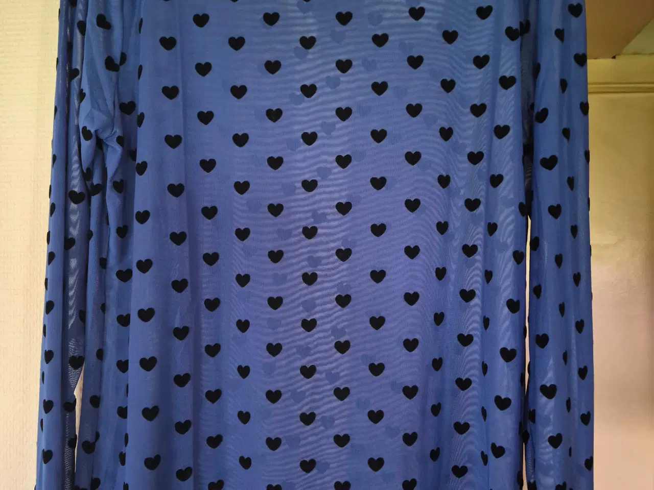 Billede 2 - Flot mesh bluse