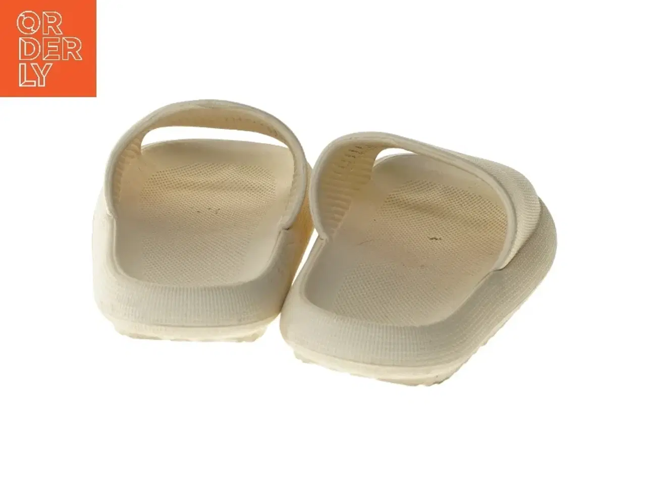 Billede 4 - Cremefarvede hjemmesko (str. 40-41 cm)