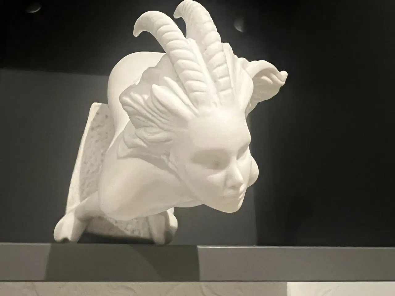 Billede 4 - Royal copenhagen Stenbuk - Stjernetegn