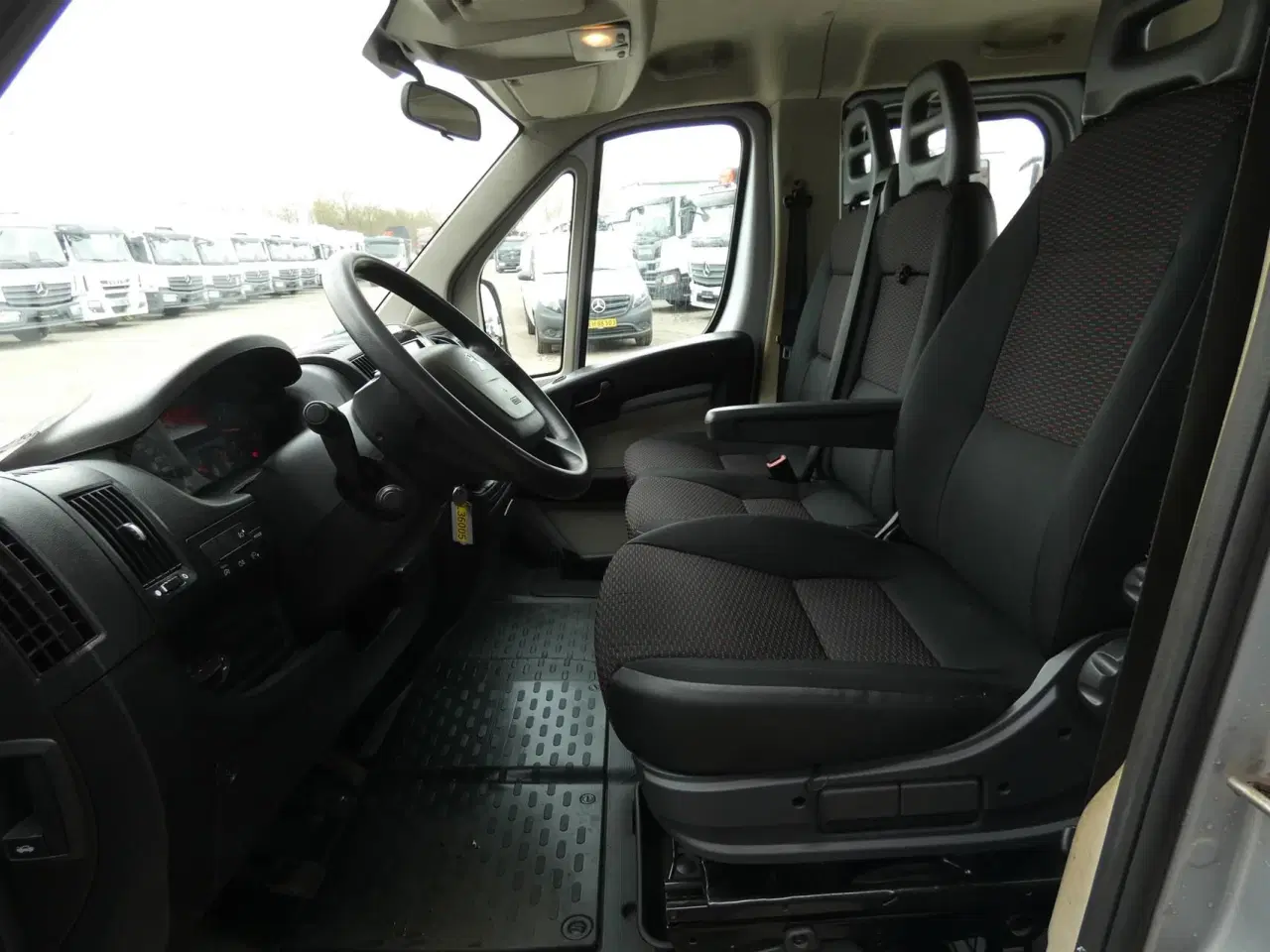 Billede 9 - Peugeot Boxer 335 L3 2,0 BlueHDi Plus Pro 130HK DobKab 6g