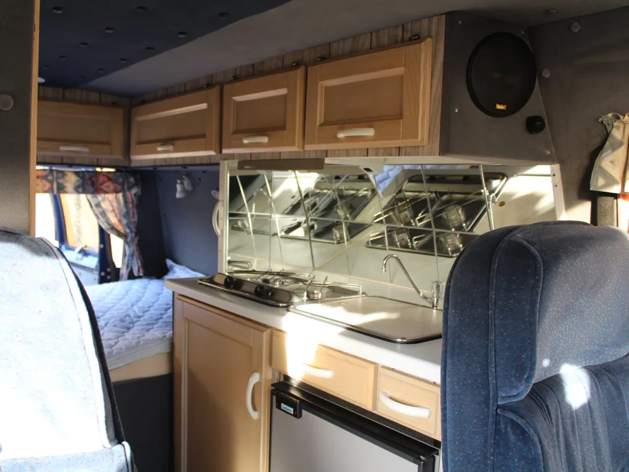 Billede 14 - Dodge B 250 Autocamper