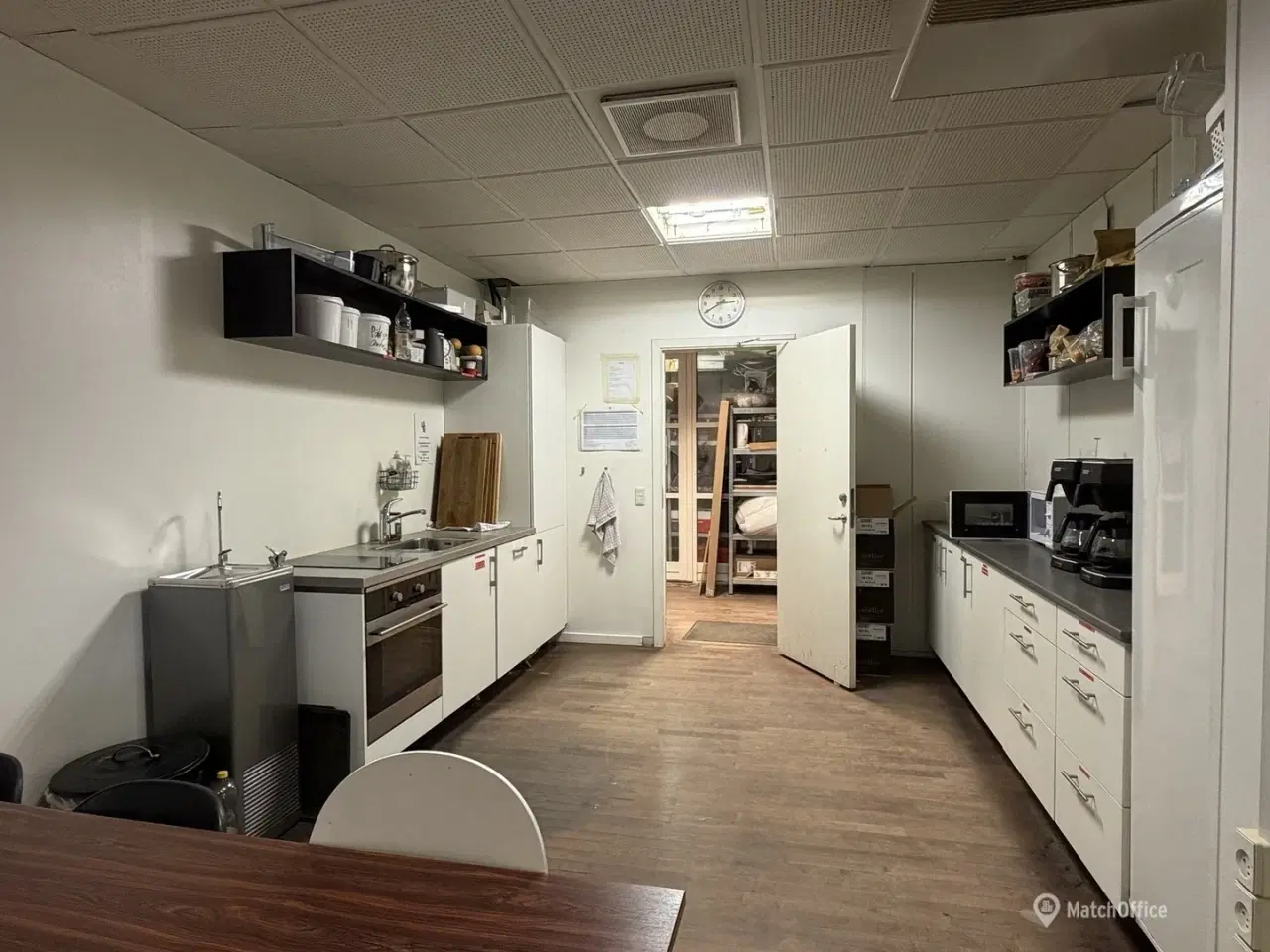 Billede 11 - Sjældent udbudt lager på 1.720 m² og tilhørende kontor på 250 m²