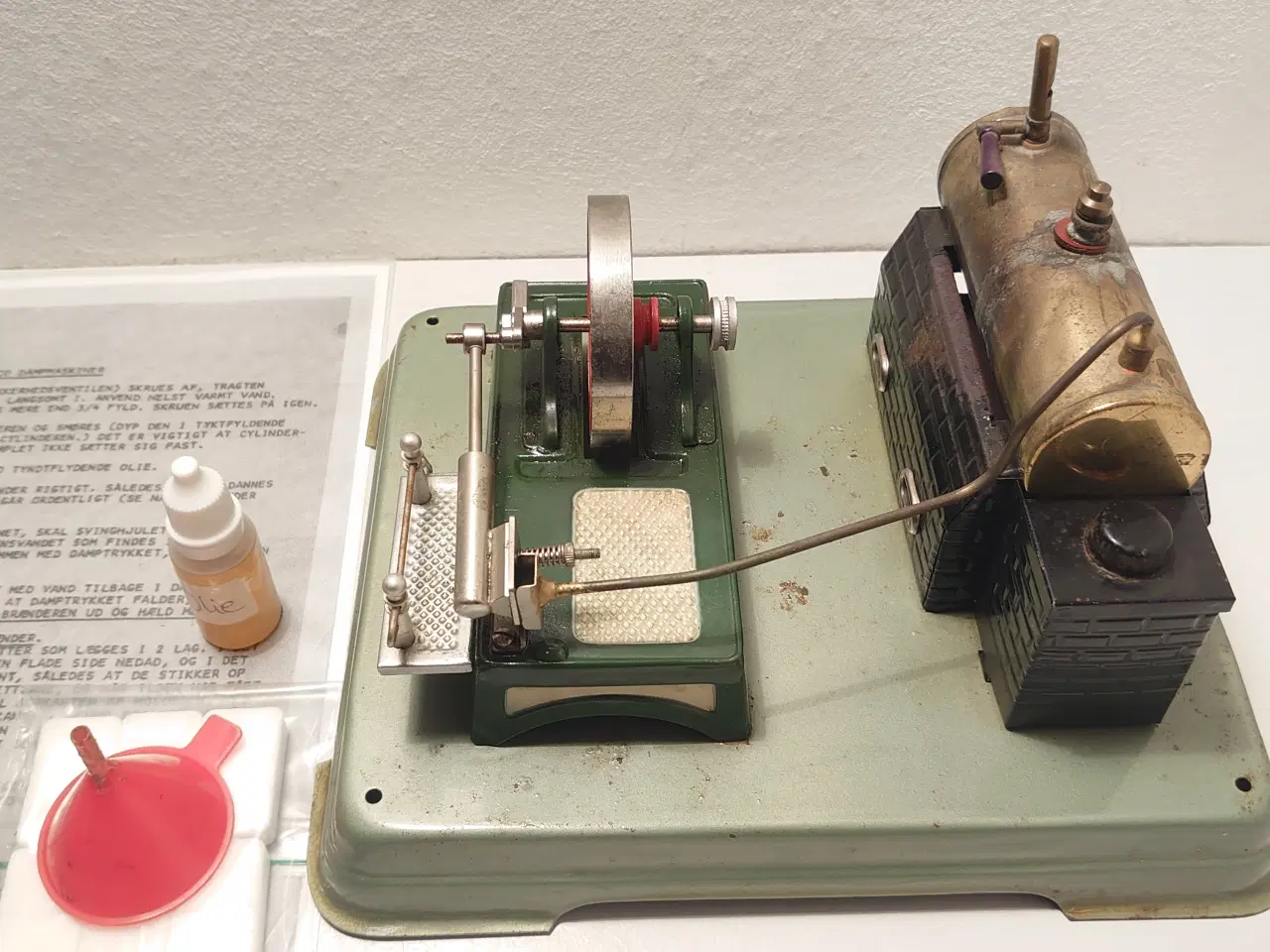 Billede 5 - Fleischmann dampmaskine m. tabs, olie, tragt, vejl