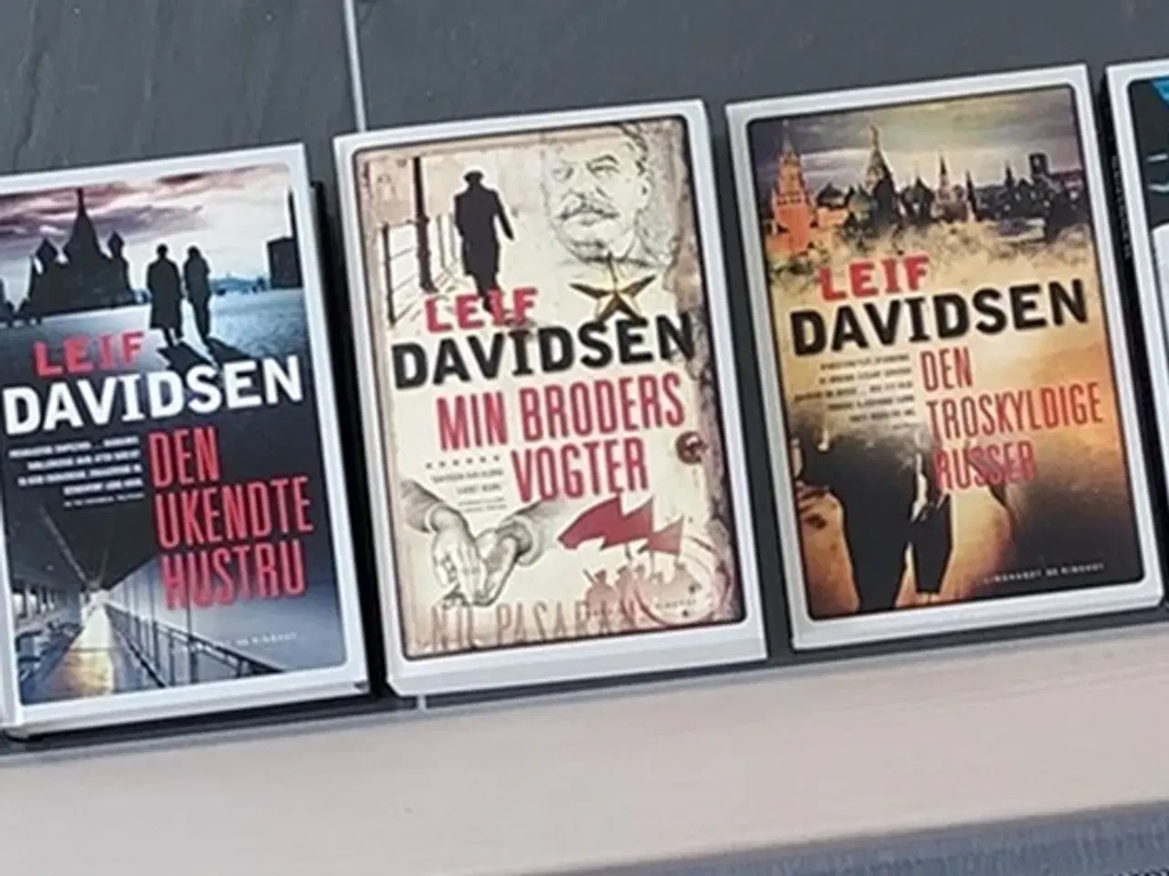 Billede 1 - 5 Bøger af Leif Davidsen