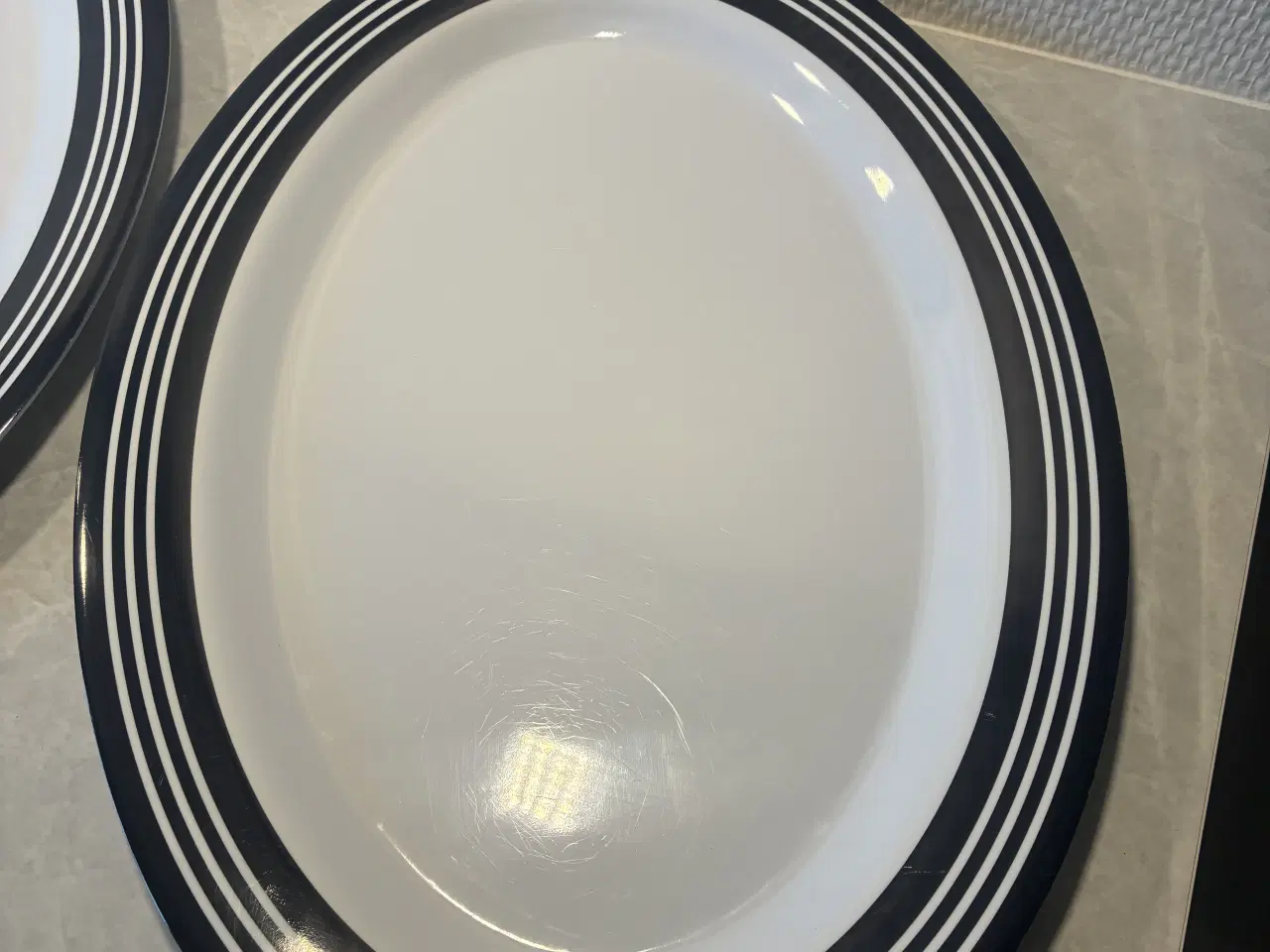 Billede 2 - Ovale melamin fade