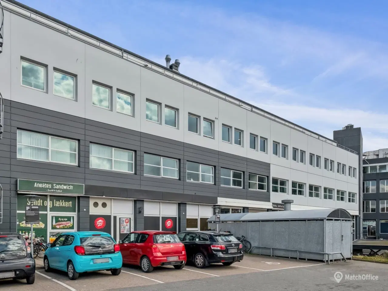 Billede 17 - Moderne kontorlokale med synlig placering