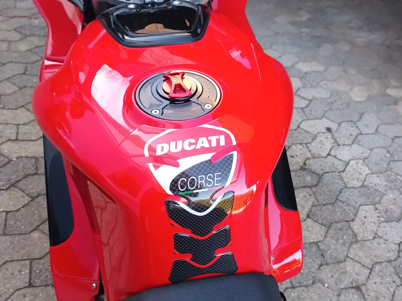 Billede 8 - Ducati st4 