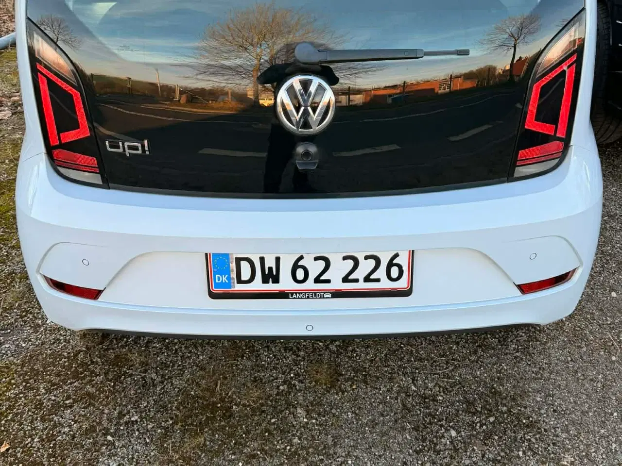 Billede 5 - Velholdt Vw up 