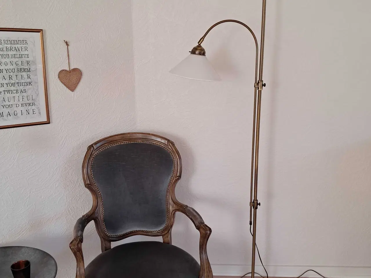 Billede 1 - Standerlampe med Glas Skærme 