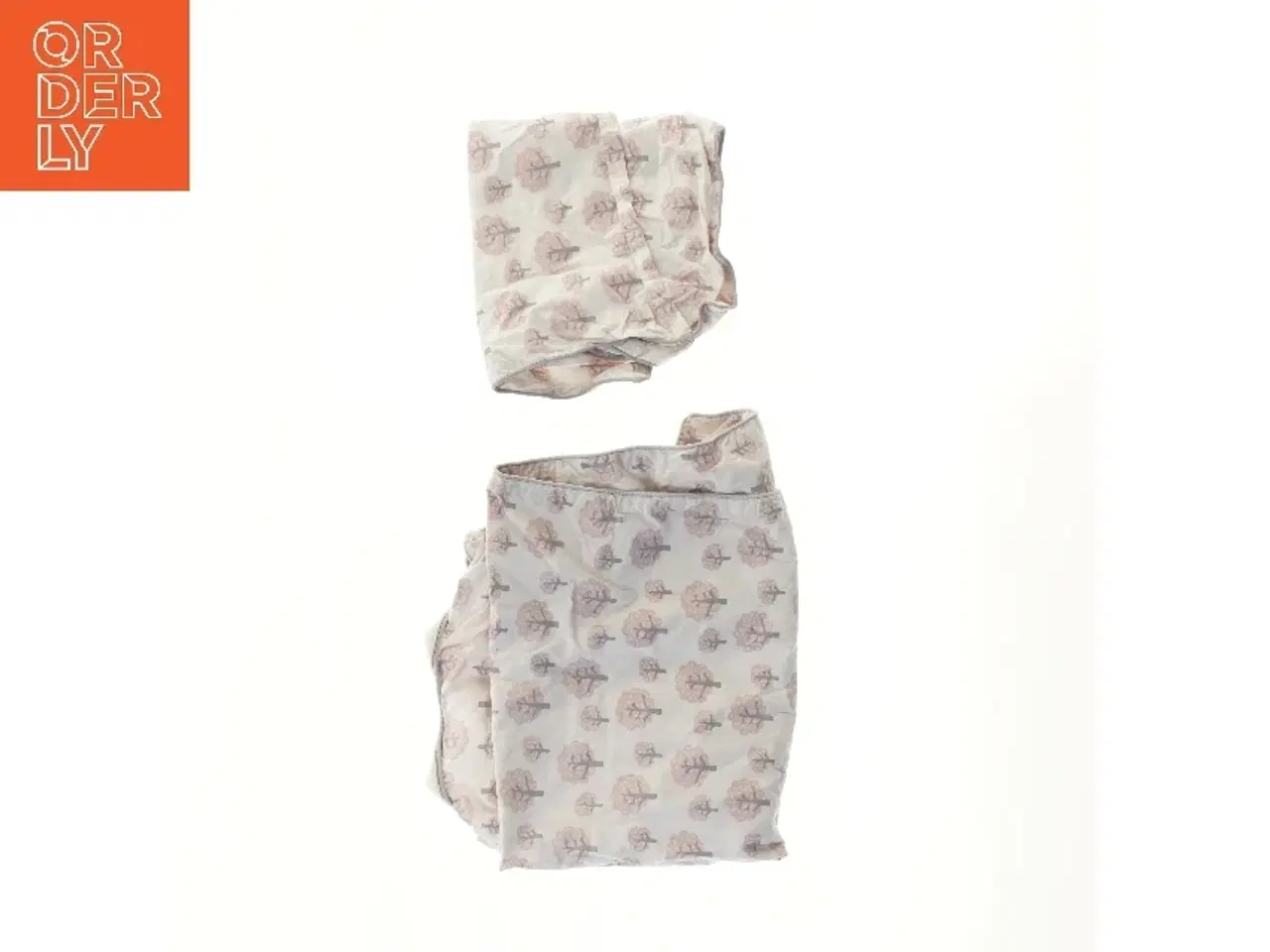 Billede 1 - Sengesæt med træmønster (str. 38x41,5 & 87x61 cm)