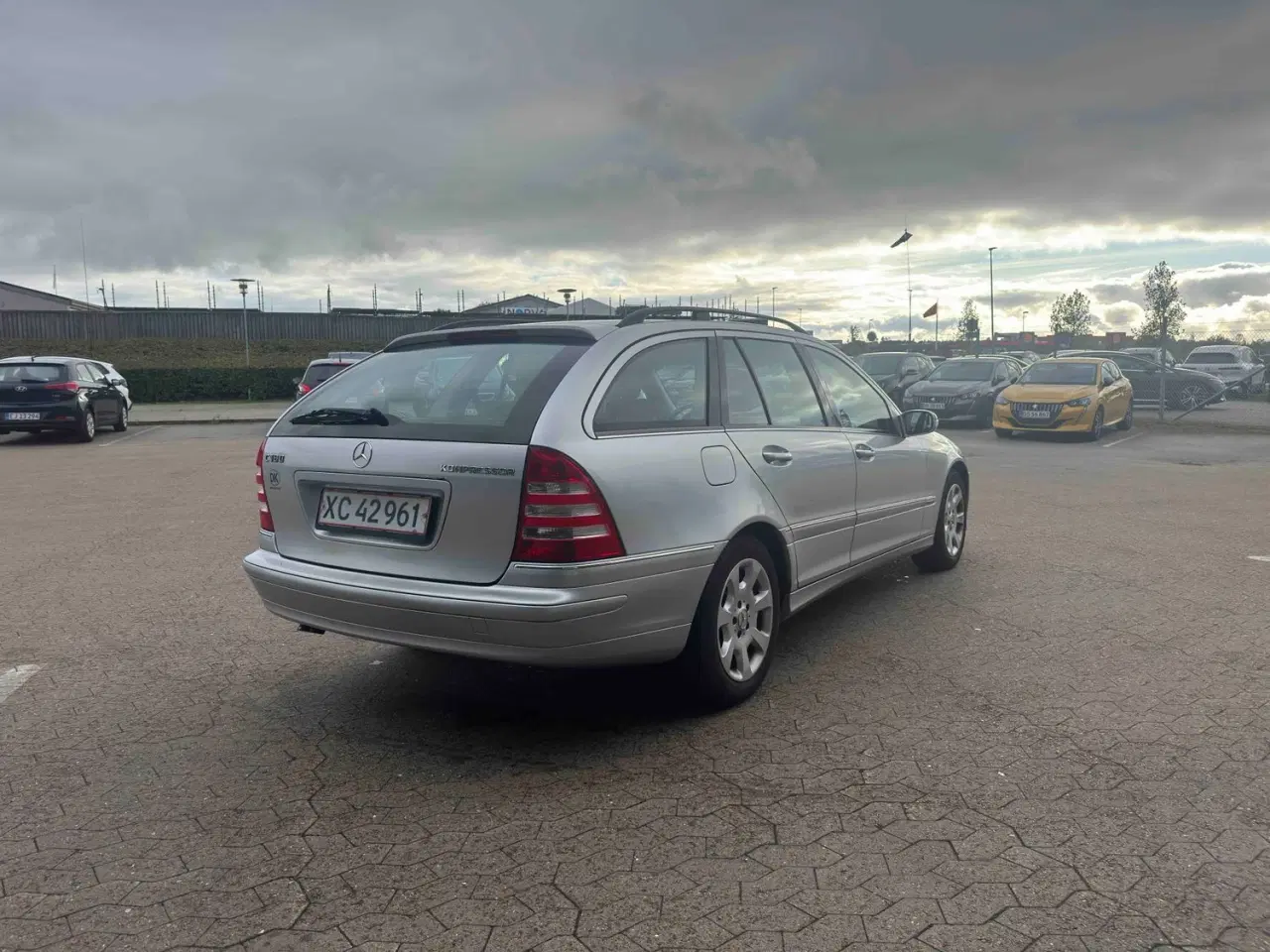 Billede 5 - Mercedes-Benz C180 1,8i benzin St.Car Aut.