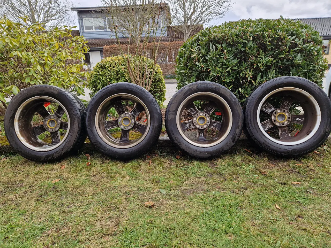 Billede 2 - DEZENT KBA Alufælge 6,5J X 16 til Toyota Auris