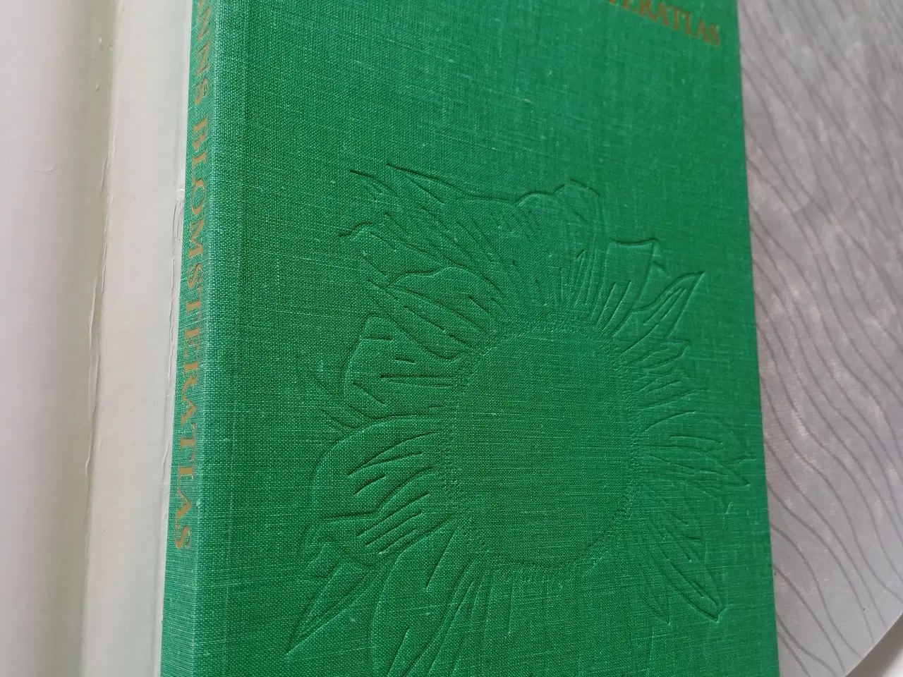 Billede 2 - Lademanns Blomsteratlas af Hay,Roy & Patrick Synge