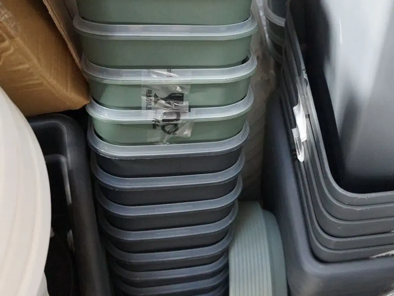 Billede 4 - Palle med diverse plastspande