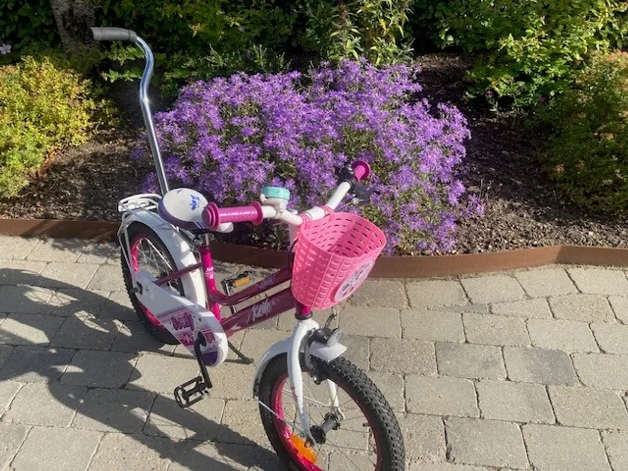 Billede 4 - Pigecykel 16" med støttestang.