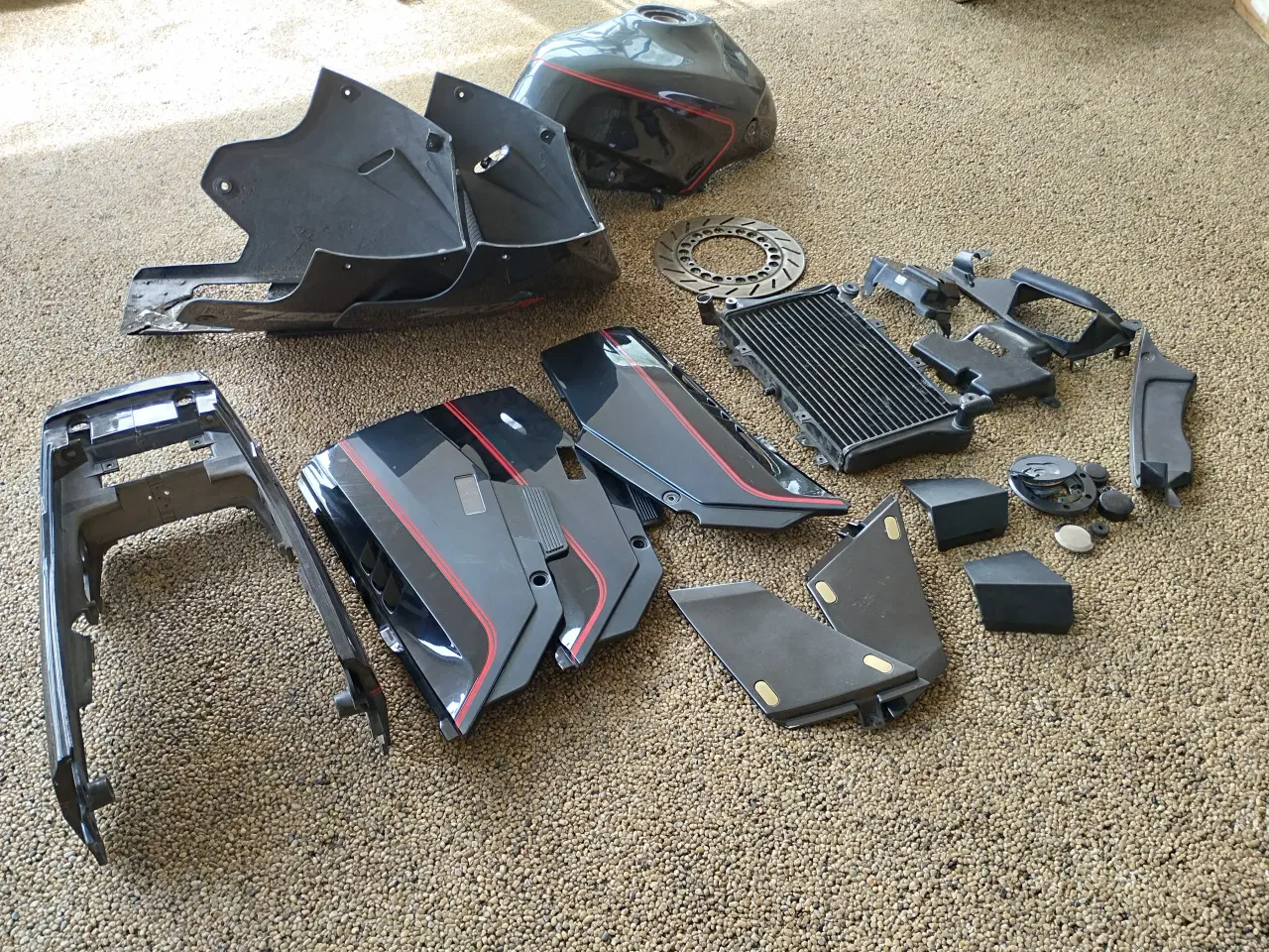 Billede 7 - Stel for og bag til Kawasaki GPX 750R    ( se % ) 