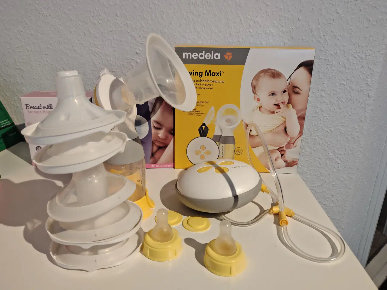 Billede 2 - Medela Swing Maxi bærbar dobbeltpumpe 