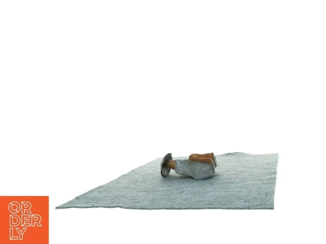 Billede 4 - retro keramikFigur (str. 12 cm)