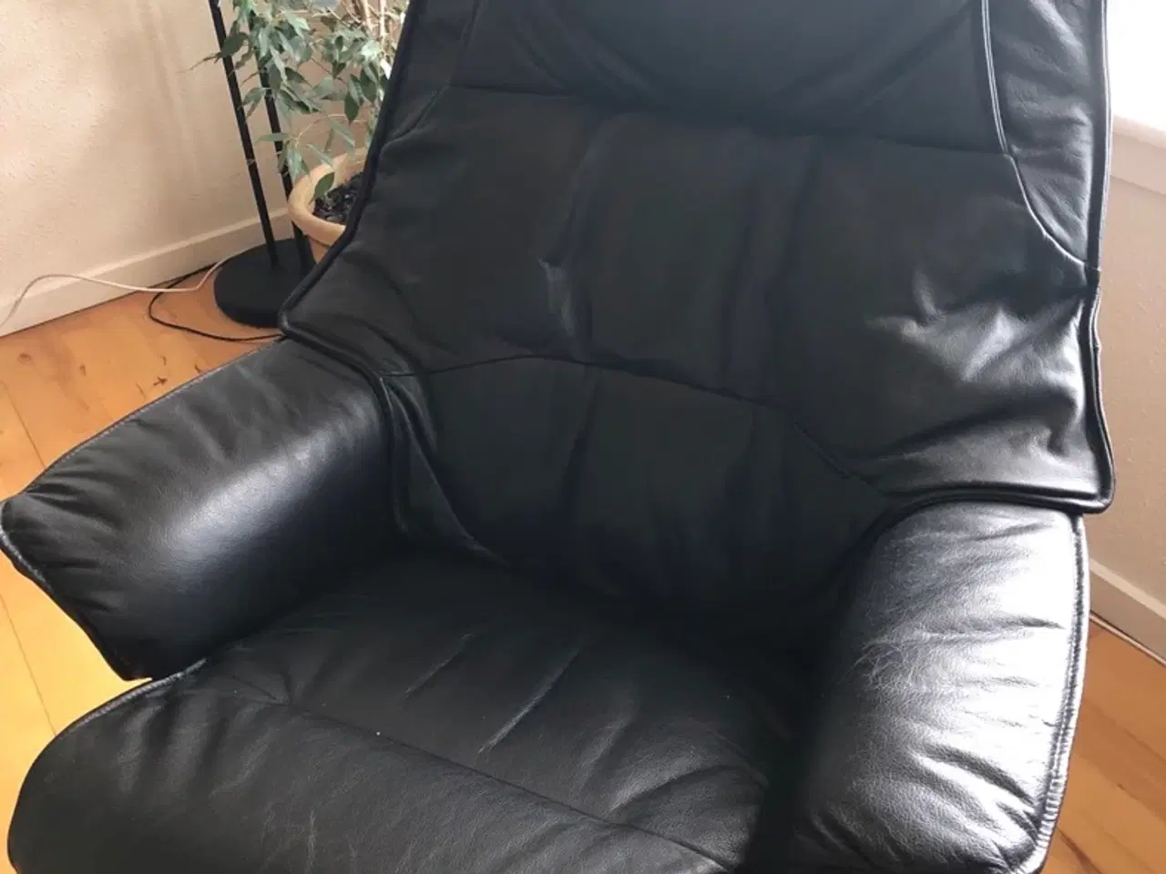 Billede 1 - Lænestol Ægte læder