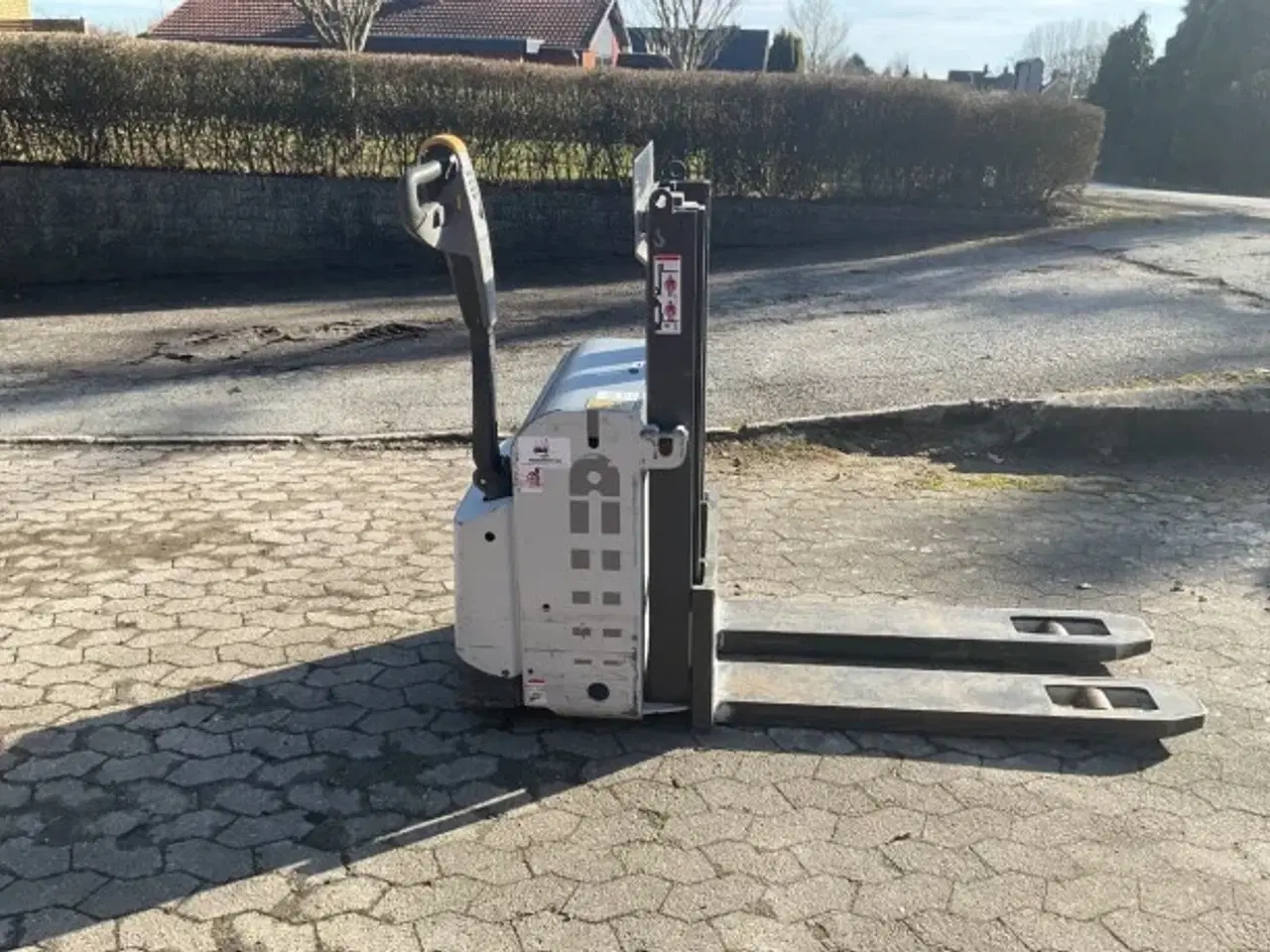 Billede 1 - Atlet stabler 1250 kg kun 300 Timer