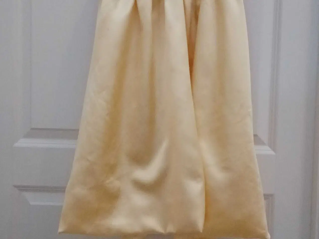 Billede 1 - Snehvid fastelavn 