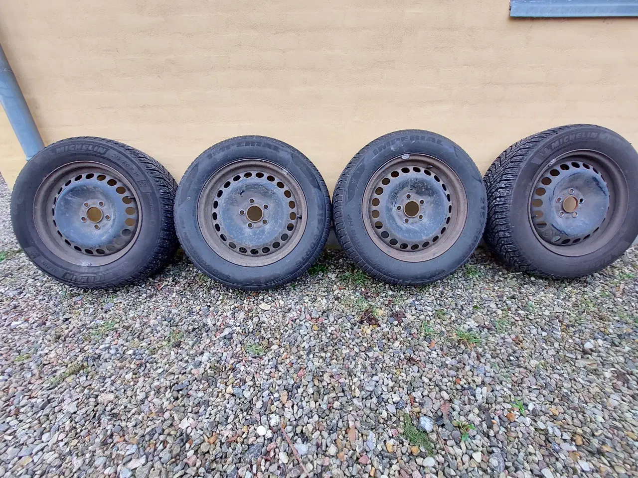 Billede 1 - 4 stk. Vinterhjul på stålfælge
