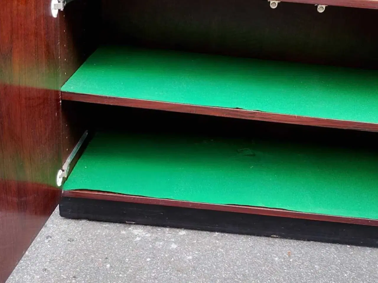 Billede 2 - Smukt palisander skab til salg vintage og stilrent