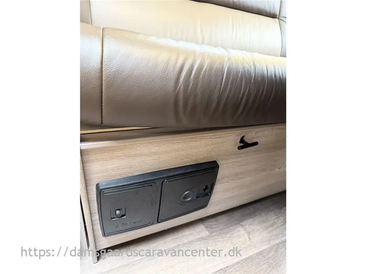 Billede 22 - 2016 - Kabe Imperial 560 XL KS Franskseng-Alde-Gulvvarme-Aircon-Mover-Telt