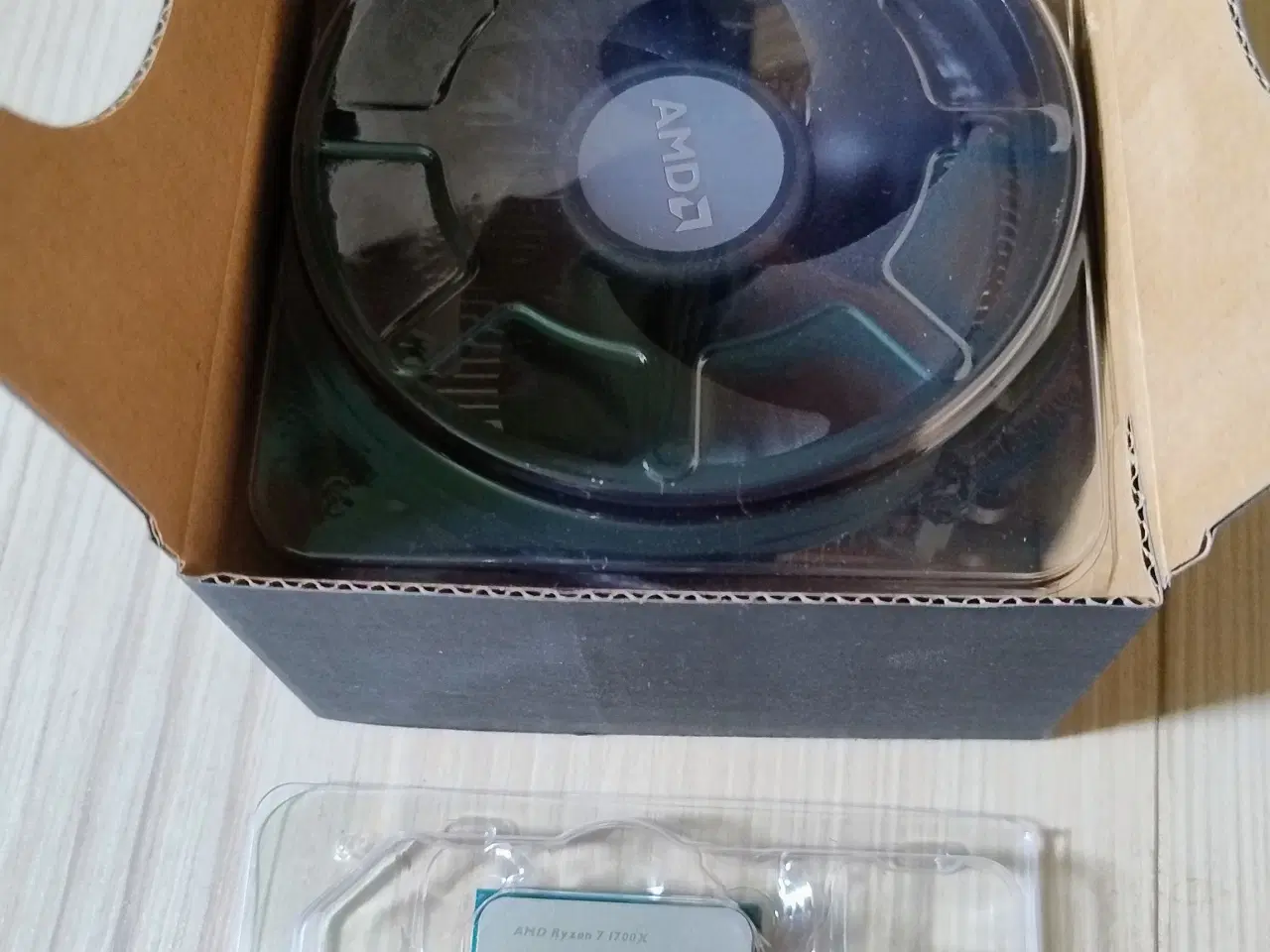 Billede 3 - AMD Ryzen 1700X + Wraith køler