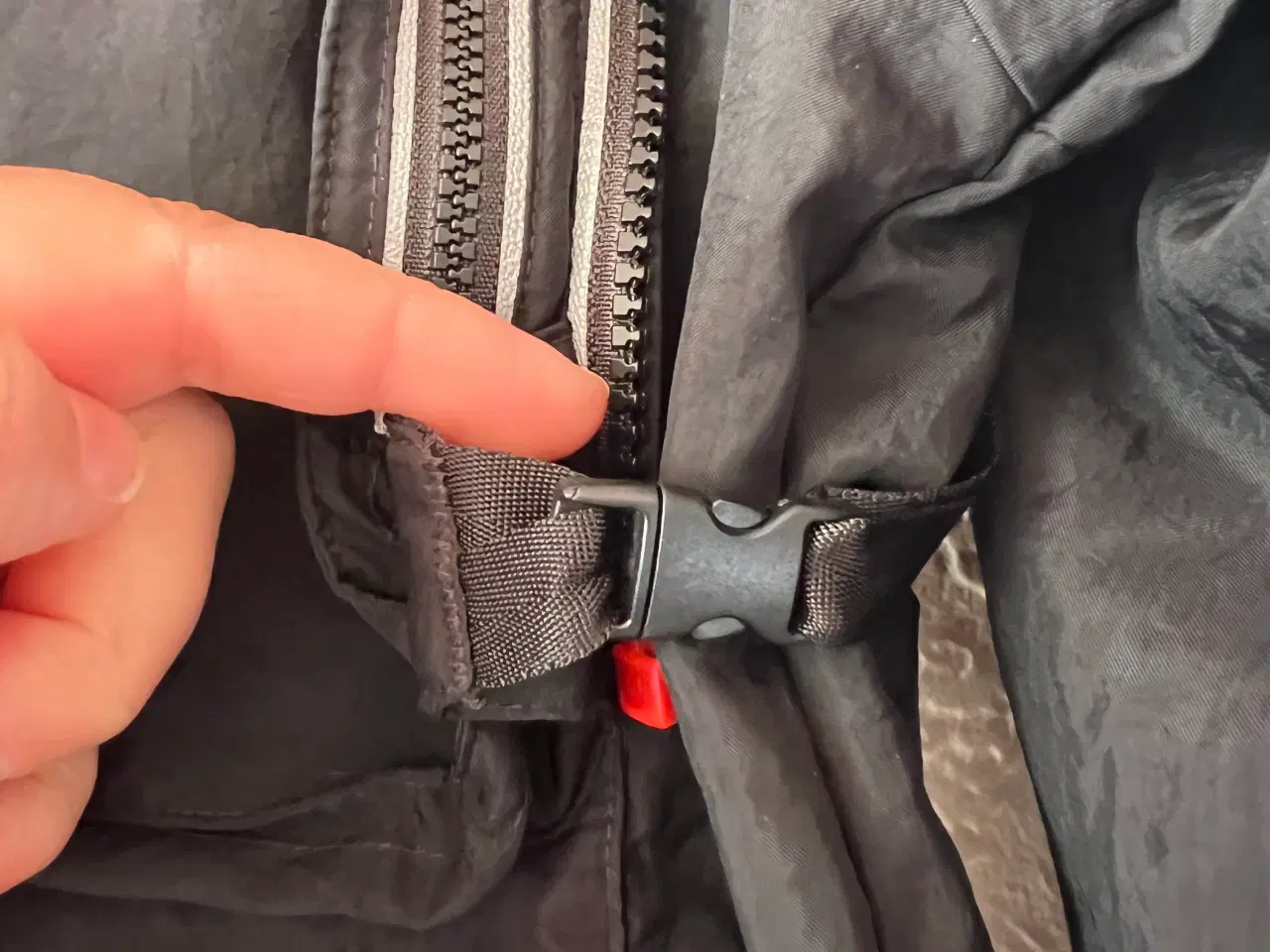 Billede 16 - NY Sort Nike Tech Pack Jakke. (Str. L/147-158 Cm.)