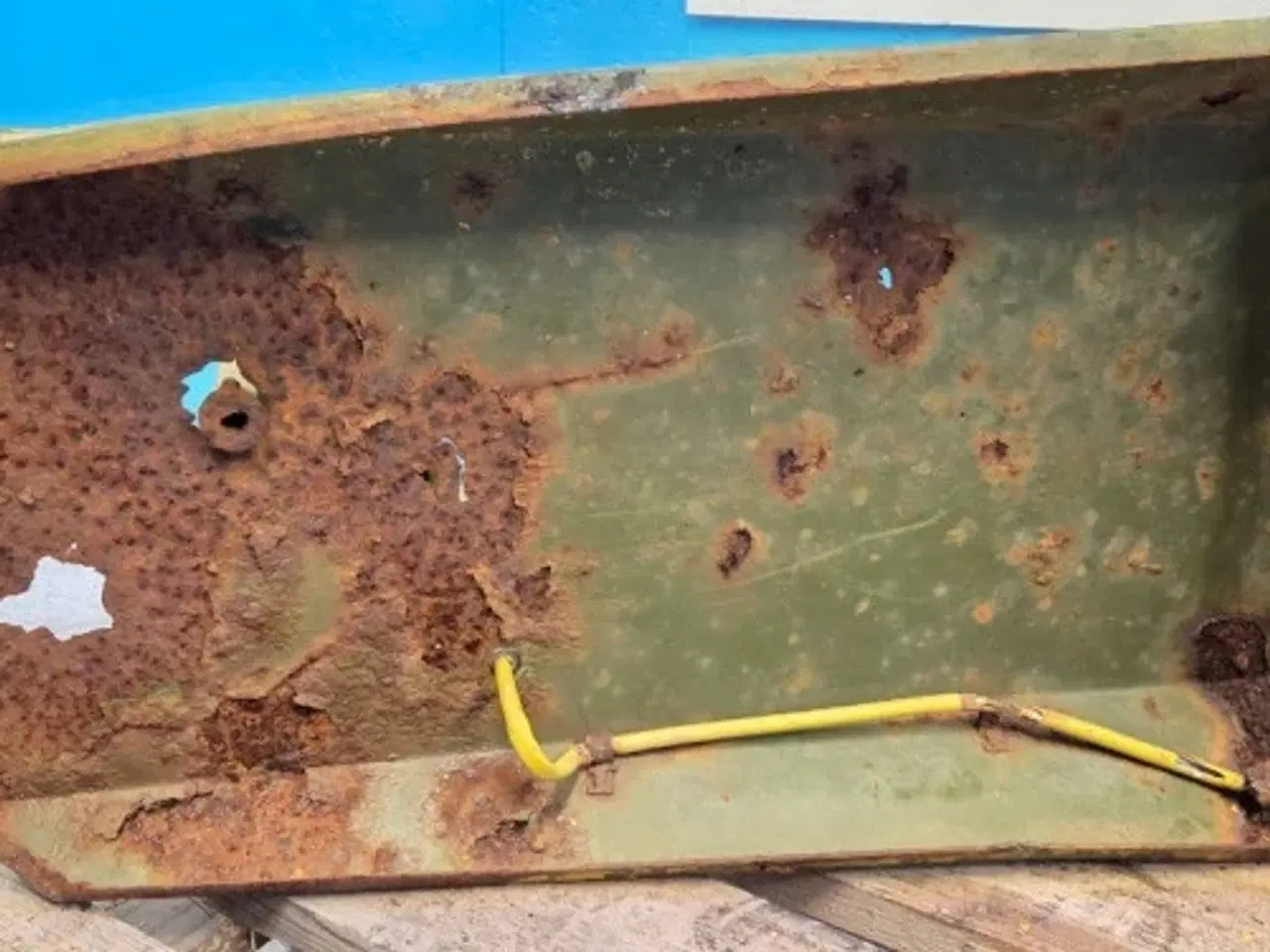 Billede 16 - Hydrema 807 Hjulskærm L. 363247