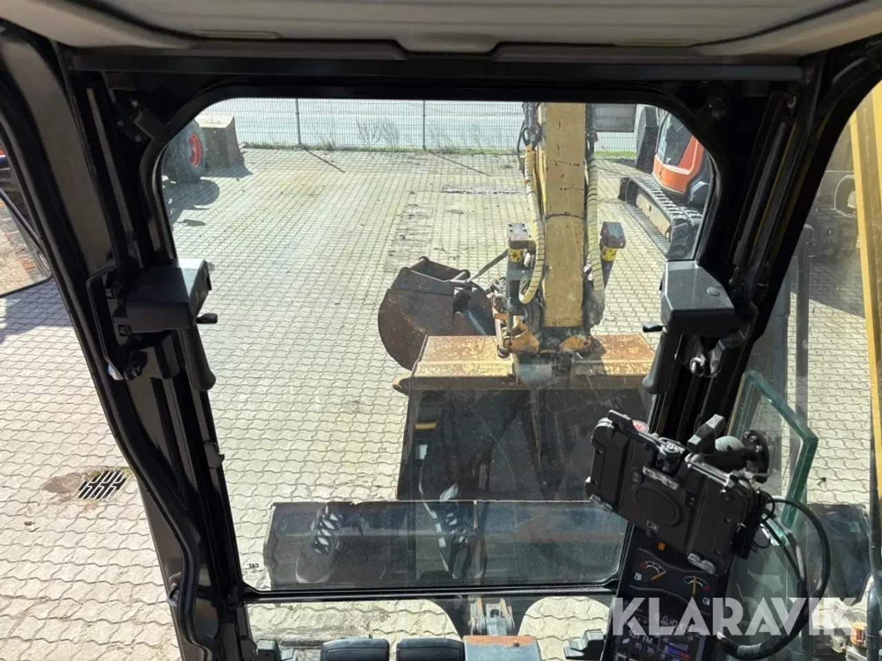 Billede 11 - Gravemaskine CAT 310 med GPS & skovle