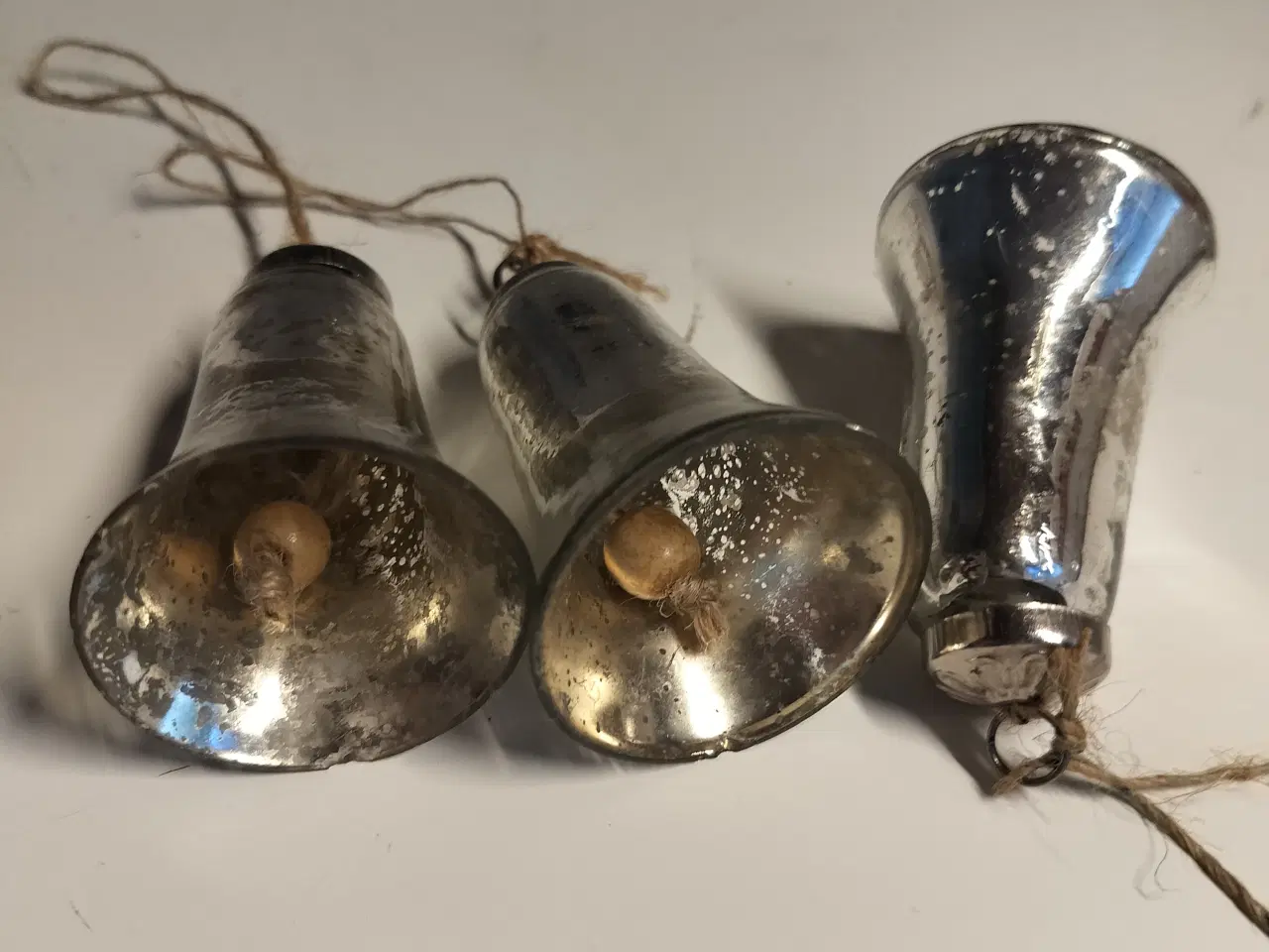 Billede 3 - julepynt gammelt 3 stk Gamle glas juleklokker.