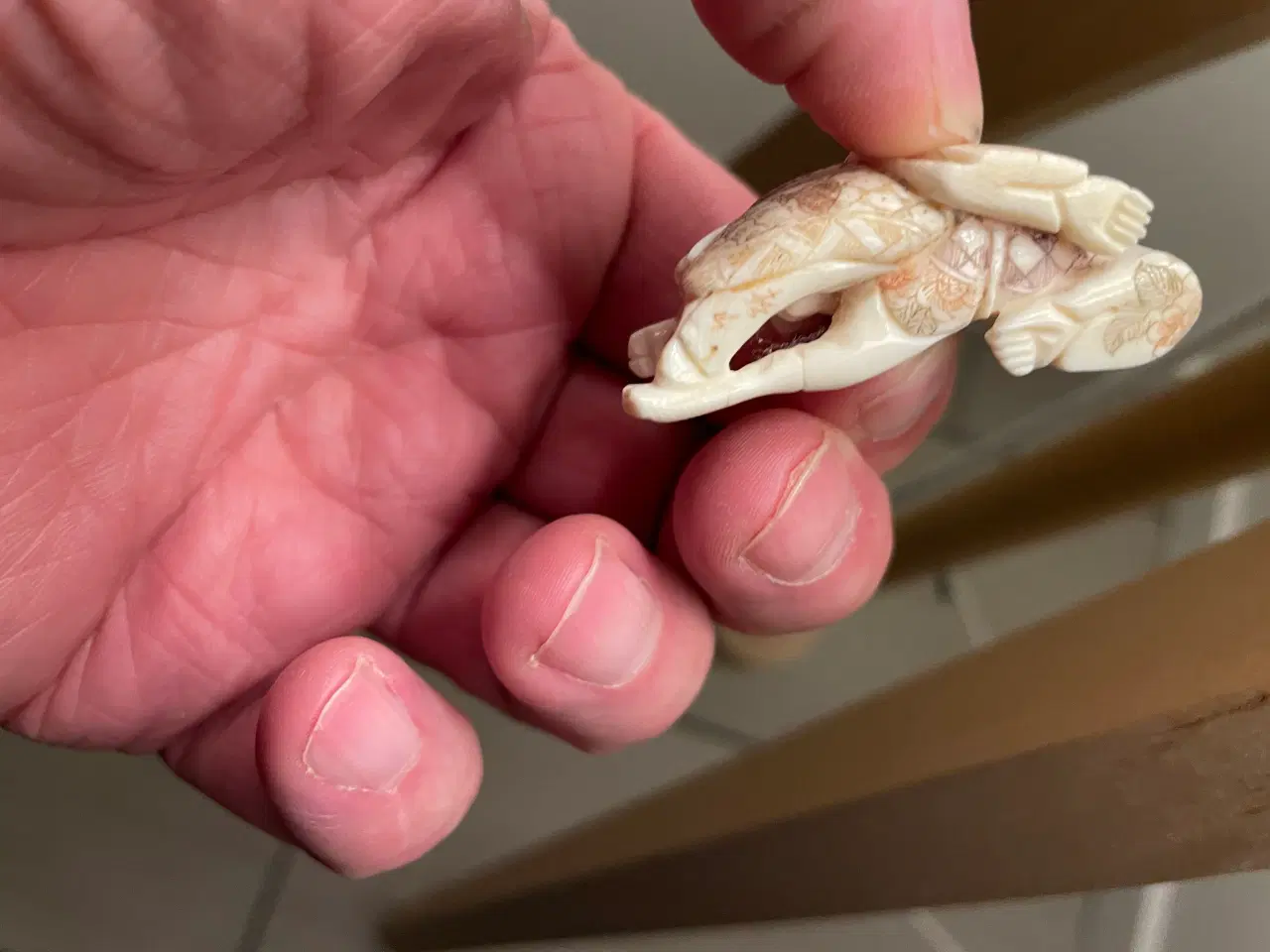 Billede 12 - Japanske elfenbensfigurer, signeret Masayuki (Meij