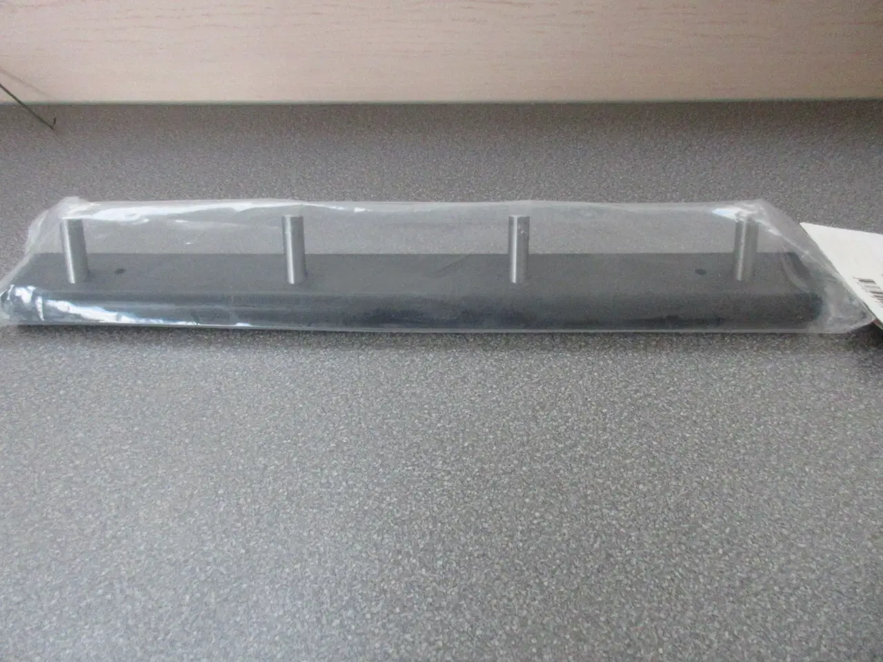 Billede 1 - Knagerække - CASA - med 4 knage