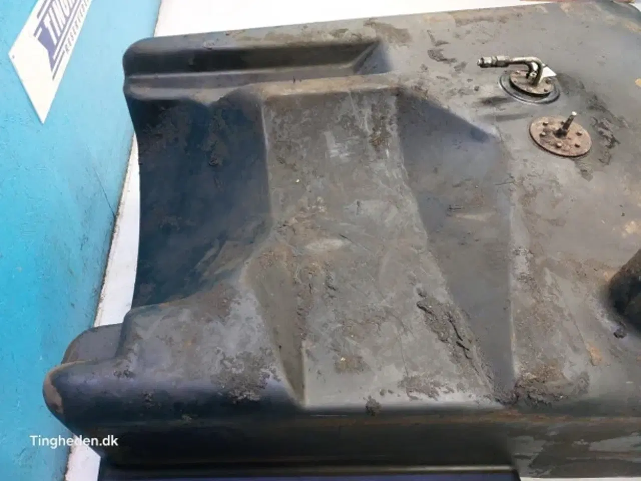 Billede 19 - New Holland FX38 Dieseltank 84057180