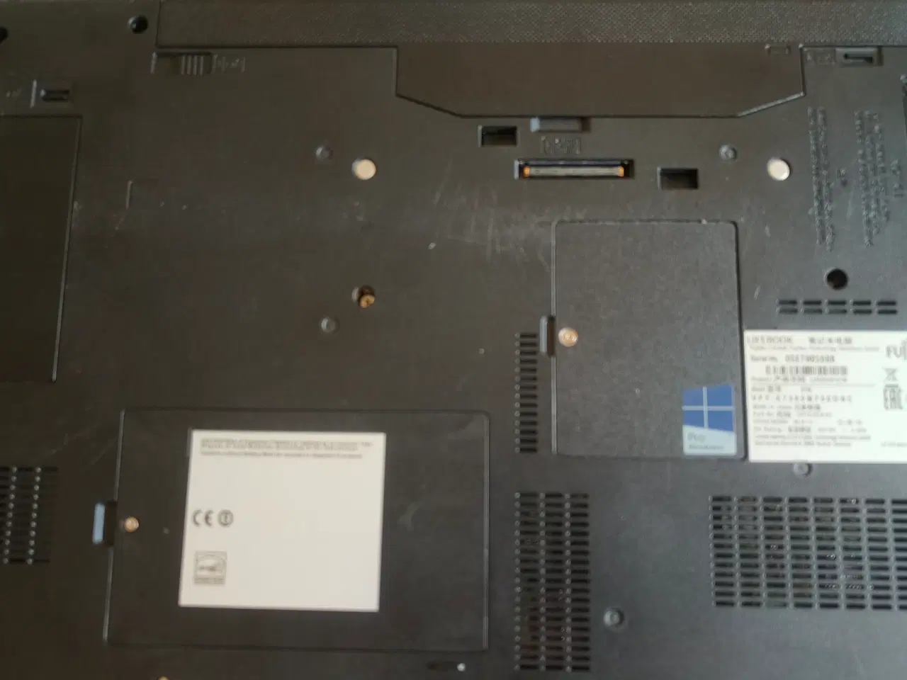 Billede 5 - Fujitsy Lifebook E756 Bærbar PC