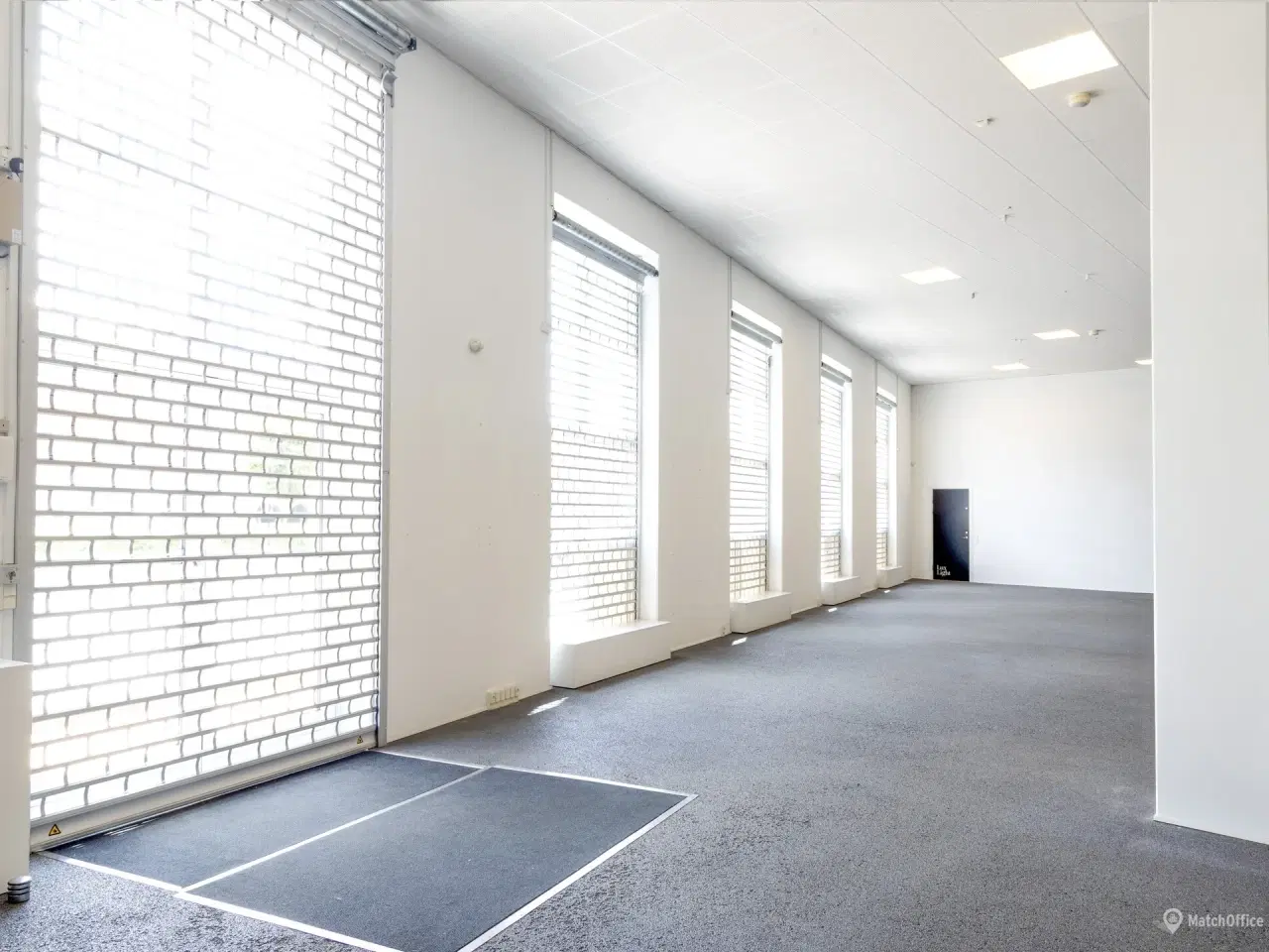 Billede 3 - Synligt butikslejemål i hjertet af Odense