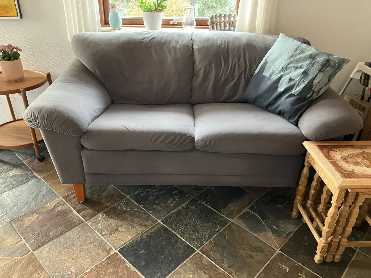 Billede 1 - En 2 personers sofa