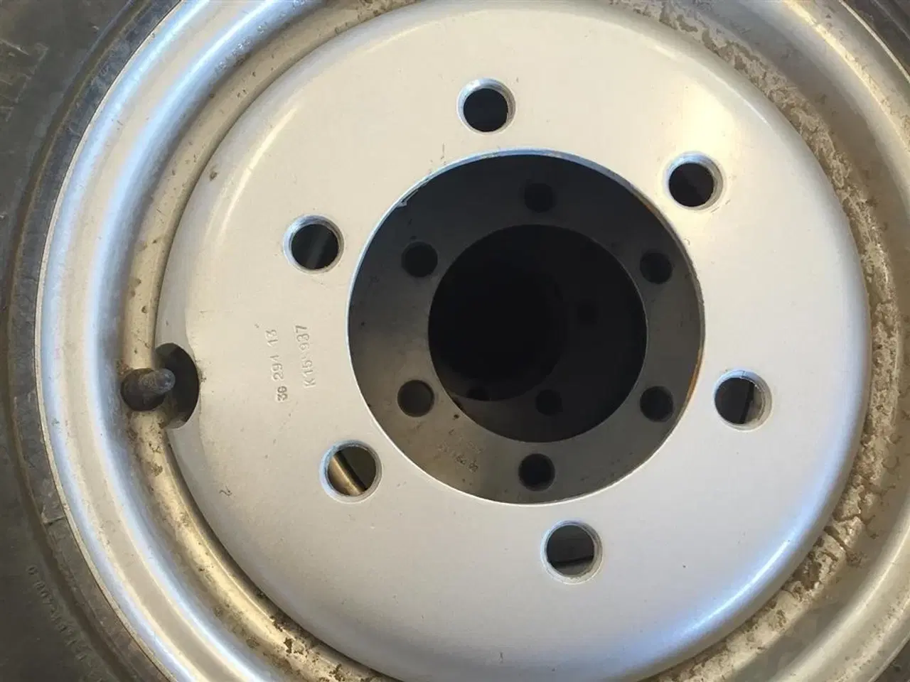 Billede 3 - Weidemann Alle modeller Hjul 27x8.50x15 Kpl.