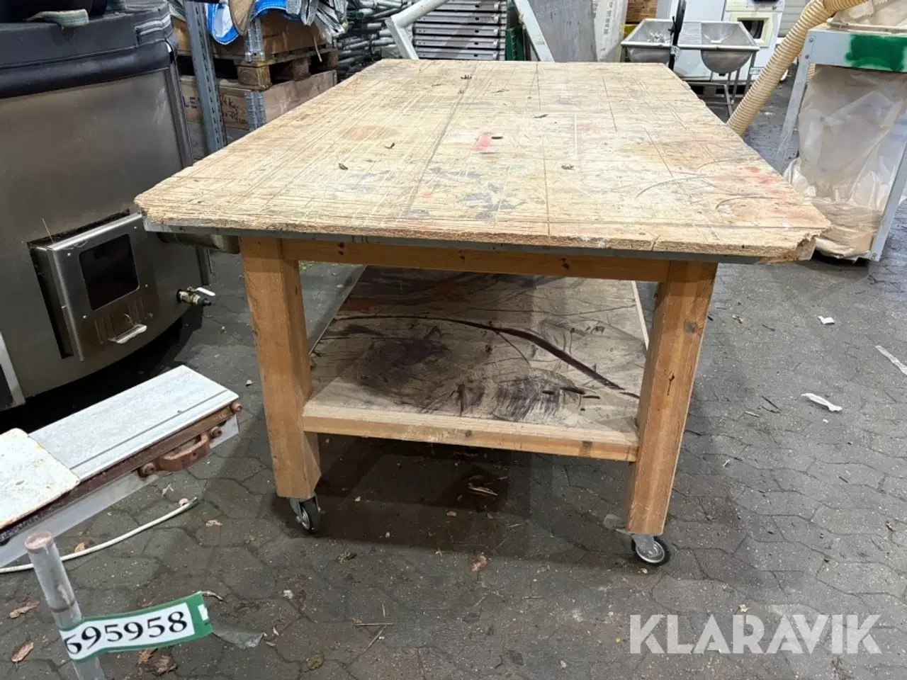 Billede 2 - Arbejdsbord - på hjul