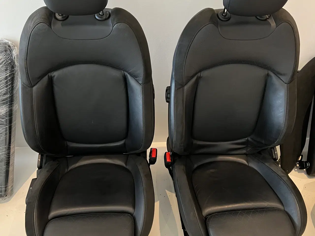 Billede 3 - Mini Clubman JWC komplet sports læderkabine 