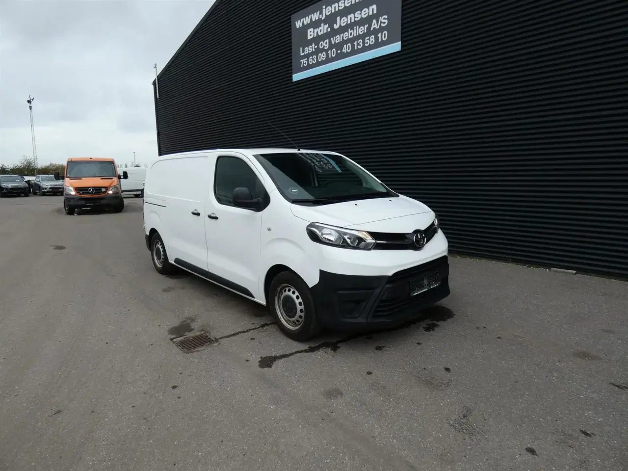 Billede 1 - Toyota Proace Medium 1,6 D Base 95HK Van