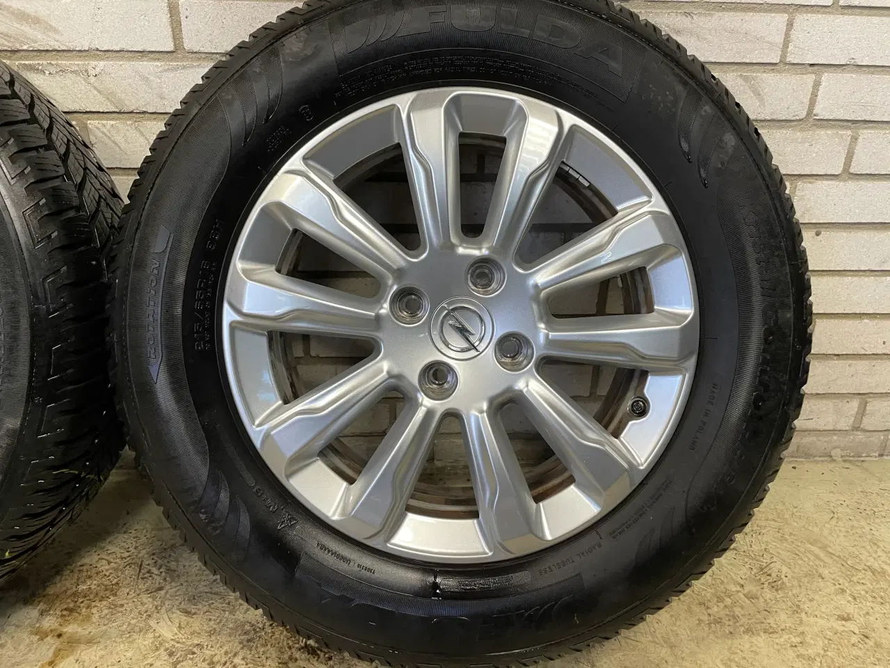 Billede 4 - 16 Opel Mokka-e 215/65r16 Ref.828 vinter